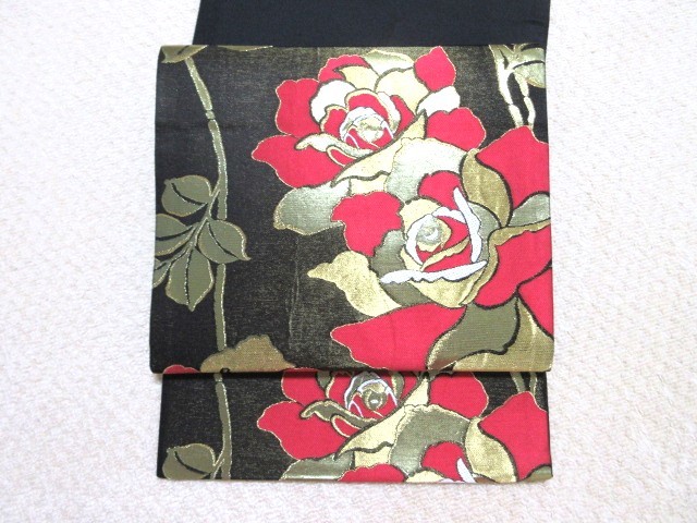 値下げ～赤薔薇＆金薔薇・黒い袋帯・美品　B-55