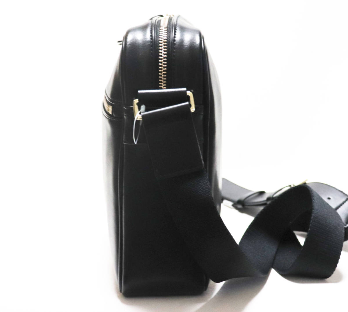 Paul Smith ポールスミス》新品 水・傷に強い パルメラート加工 Paul Smith ポールスミス》新品 水・傷に強い パルメラート加工