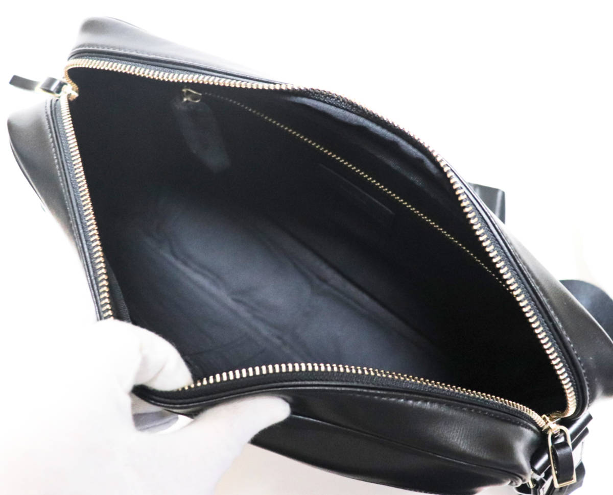 Paul Smith ポールスミス》新品 水・傷に強い パルメラート加工 Paul Smith ポールスミス》新品 水・傷に強い パルメラート加工