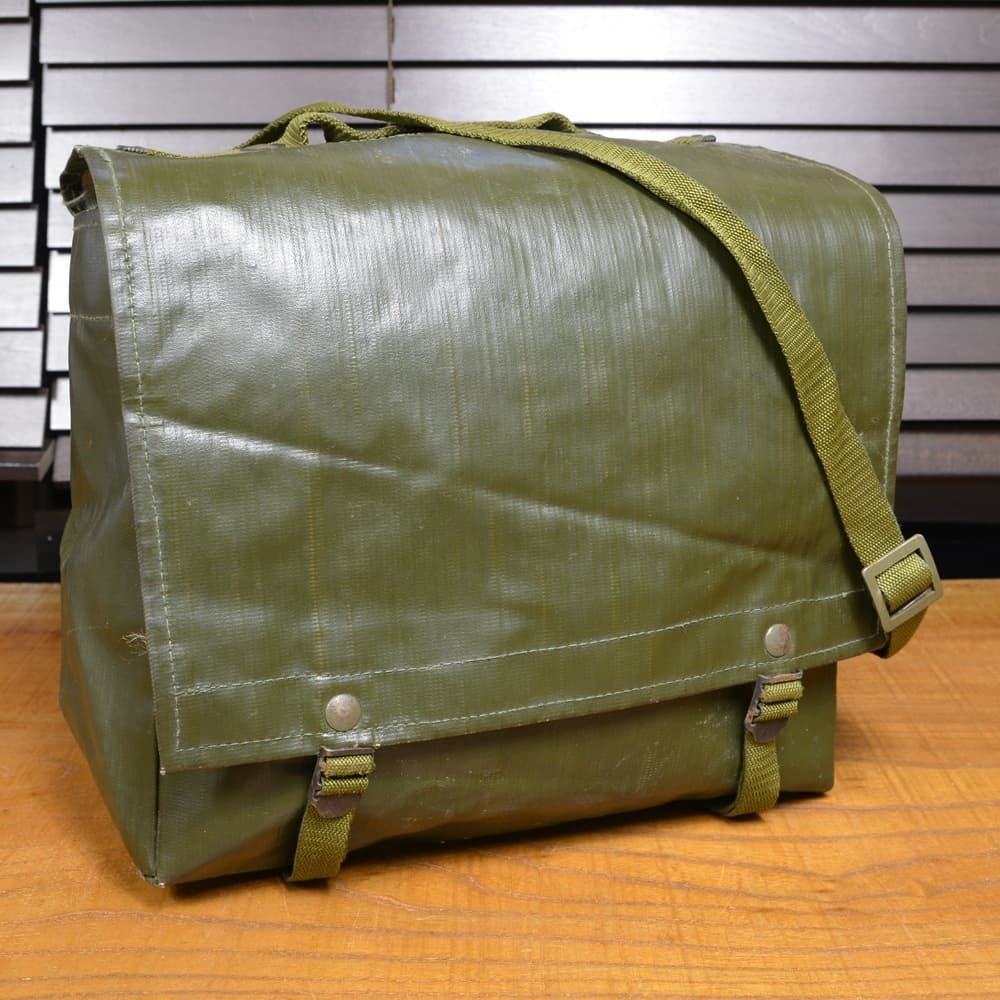  Czech army discharge goods shoulder bag M85 water-proof OD [ staple product ] Czech s donkey Kia shoulder .. shoulder bag 