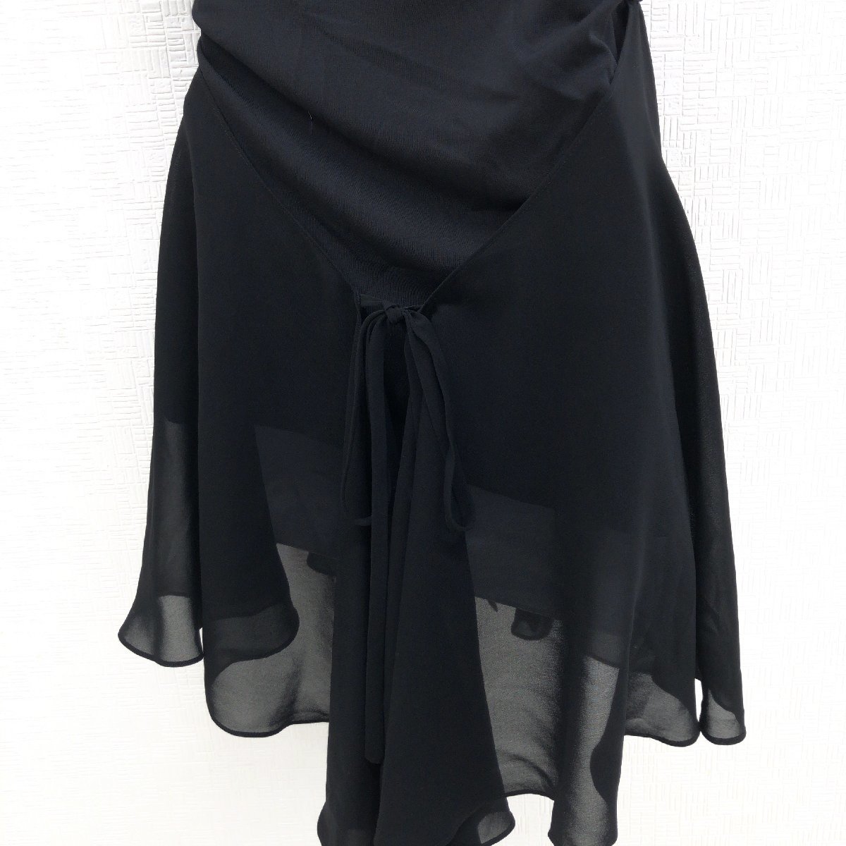 美品 LAUTREAMONT ロートレアモン スパンコール装飾 シアー デザイン チュニック カットソー 2(M) 黒 ブラック 半袖 シャツ レディースの画像6