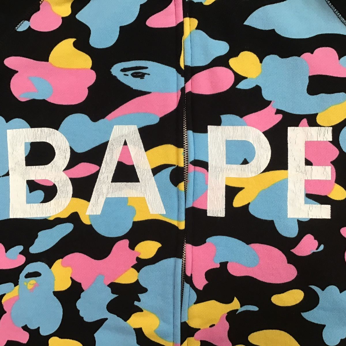 マルチカモ パーカー Lサイズ a bathing ape crazy BAPE full zip hoodie cotton candy camo new multi camo エイプ ベイプ 迷彩 i705_画像2