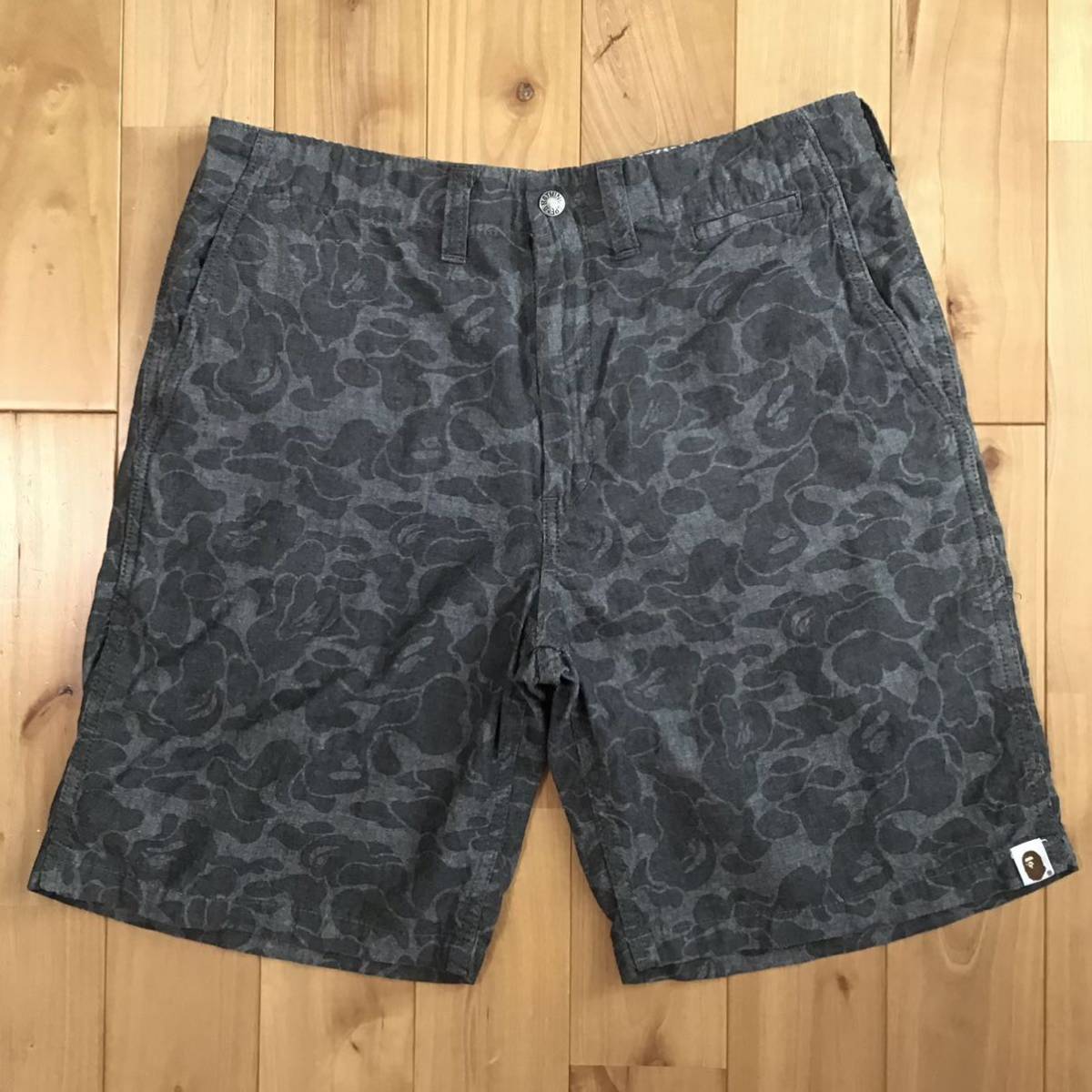 BAPE camo ハーフパンツ Mサイズ グレー a bathing ape shorts エイプ ベイプ アベイシングエイプ ショーツ 迷彩 w65_画像1