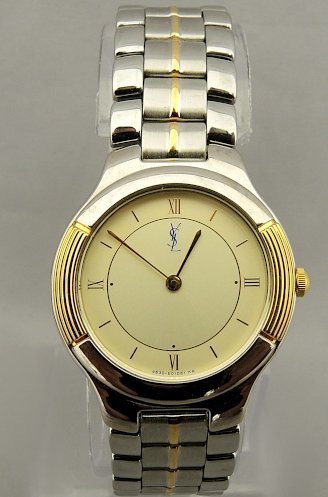 YVES SAINT LAURENT YSM60 レディース 29mm 腕時計 イヴサンローラン CITIZEN クォーツ 4620－E66661Y ネーム入り 中古品 箱_画像1