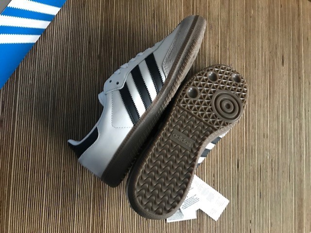 ★即決★UK9 27.5cm（白）新品　完売必須《ADIDAS》Samba OG　B75806　本革スニーカー_画像4