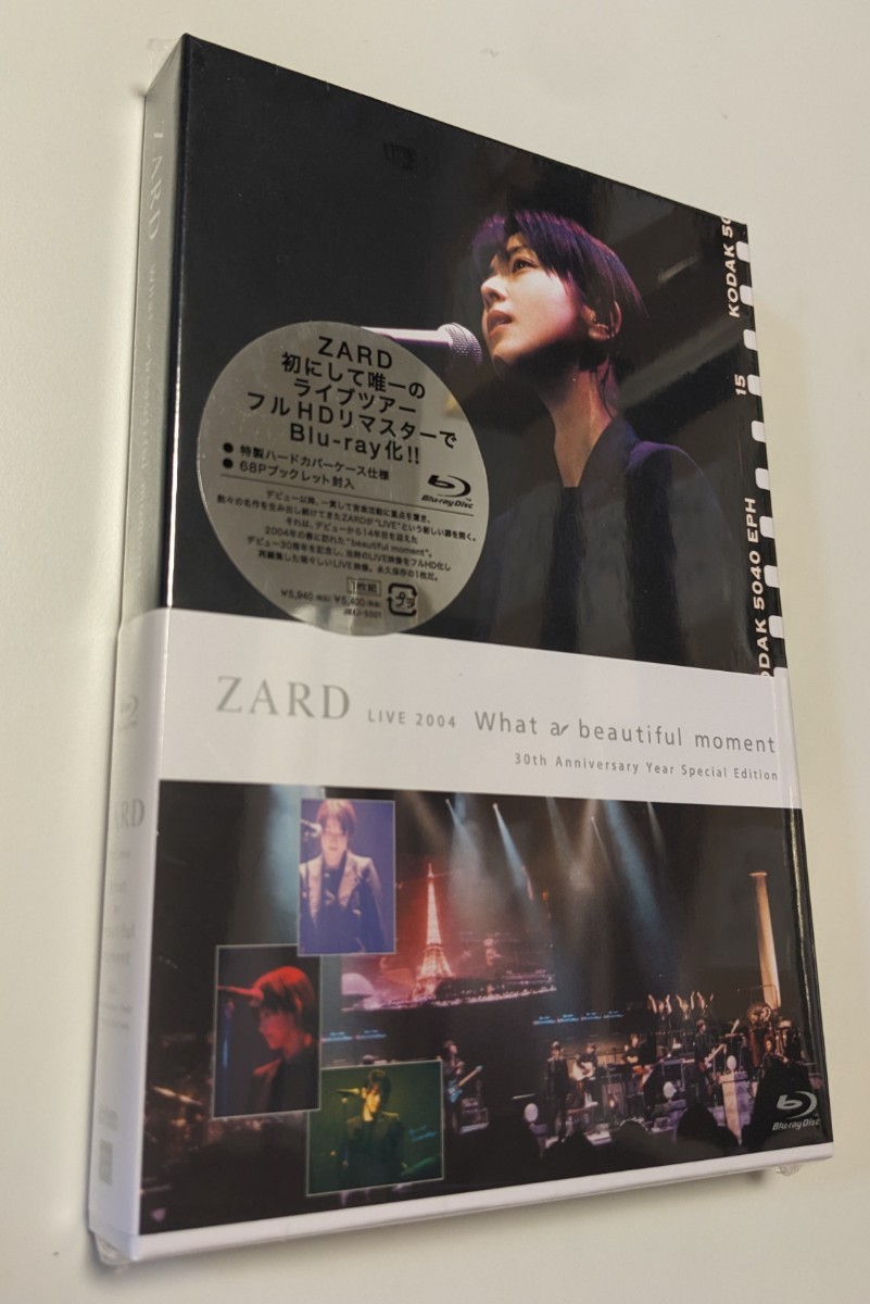M 匿名配送 Blu-ray ZARD LIVE 2004 What a beautiful moment 30th Anniversary Year Special Edition ブルーレイ 4560109089826_画像1