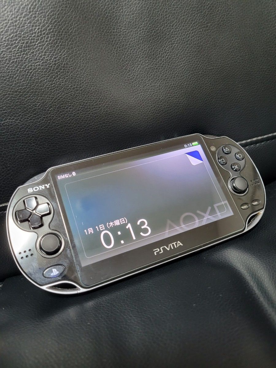 美品PS Vita PCH-1100 PlayStation Vita　本体のみ