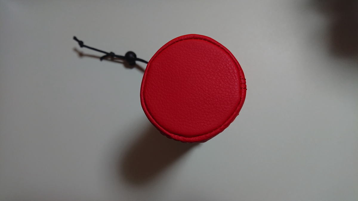 [1点のみ]フィアット アバルト ABARTH 型押しロゴ入り レザー製 カップホルダーバッグ 収納袋 ケース 本体:赤 赤ステッチ_画像4