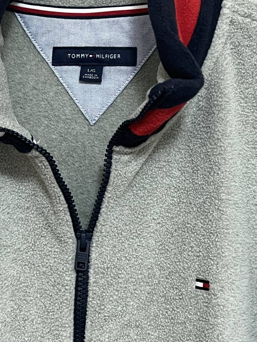 ■新品未使用 TOMMY HILFIGER トミー ヒルフィガー 長袖 ジャンパー グレー サイズL ゴルフ スポーツ レジャー 　定価22,000円_画像2