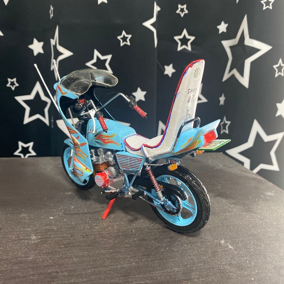 アオシマ  1/12  YAMAHA  XJ400D 改  族車仕様  プラモデル  完成品  FXタンク 仕様