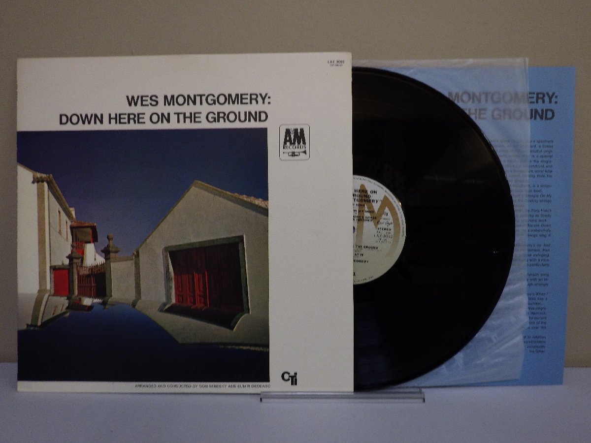 LP レコード WES MONTGOMERY ウェス モンゴリー DOWN HERE ON THE GROUND 【E+】 M3323Jの画像1