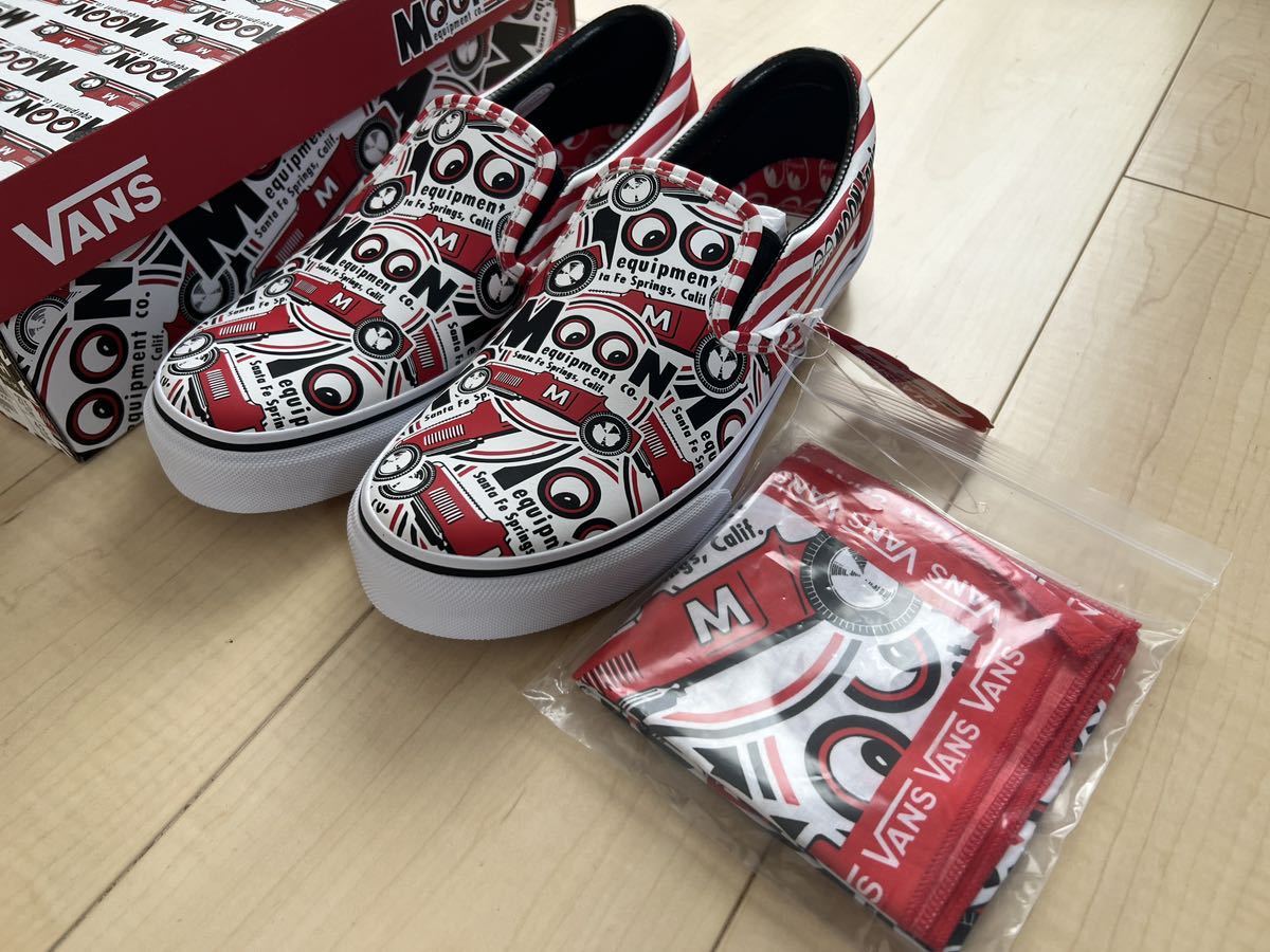 ブランド雑貨総合 ムーンアイズ・VANSコラボスニーカー!スリッポン
