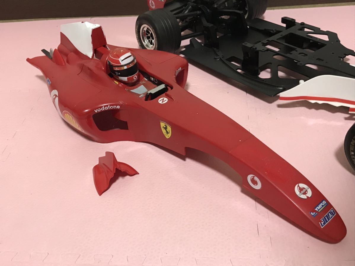 送料無料　1/8 フェラーリ F2004 フォーミュラカー　エンジンカー　ラジコン車体　京商 KYOSHO FERRARI F1 FORMURA CAR_画像3