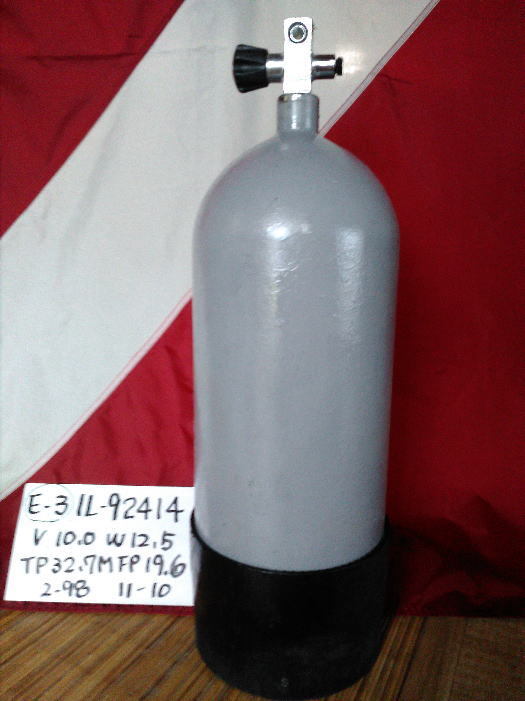 スキューバダイビング用 10L タンク ボンベ -日本アクアラング社 スキューバダイビング用 10L タンク ボンベ -日本アクアラング社