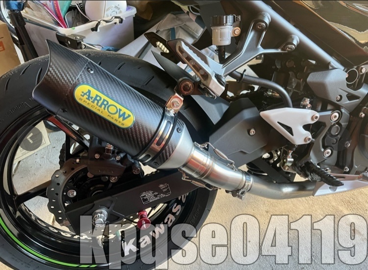 特選◎【フルカーボン製】【50.8mm】全長320ｍｍ カーボンマフラー スリップオン 汎用サイレンサー KTM BMW DUCATIの画像6