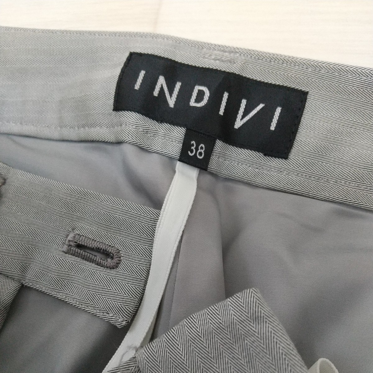 INDIVI Indy b pants suit gray light gray business suit setup lady's lining attaching world made in Japan beautiful goods 