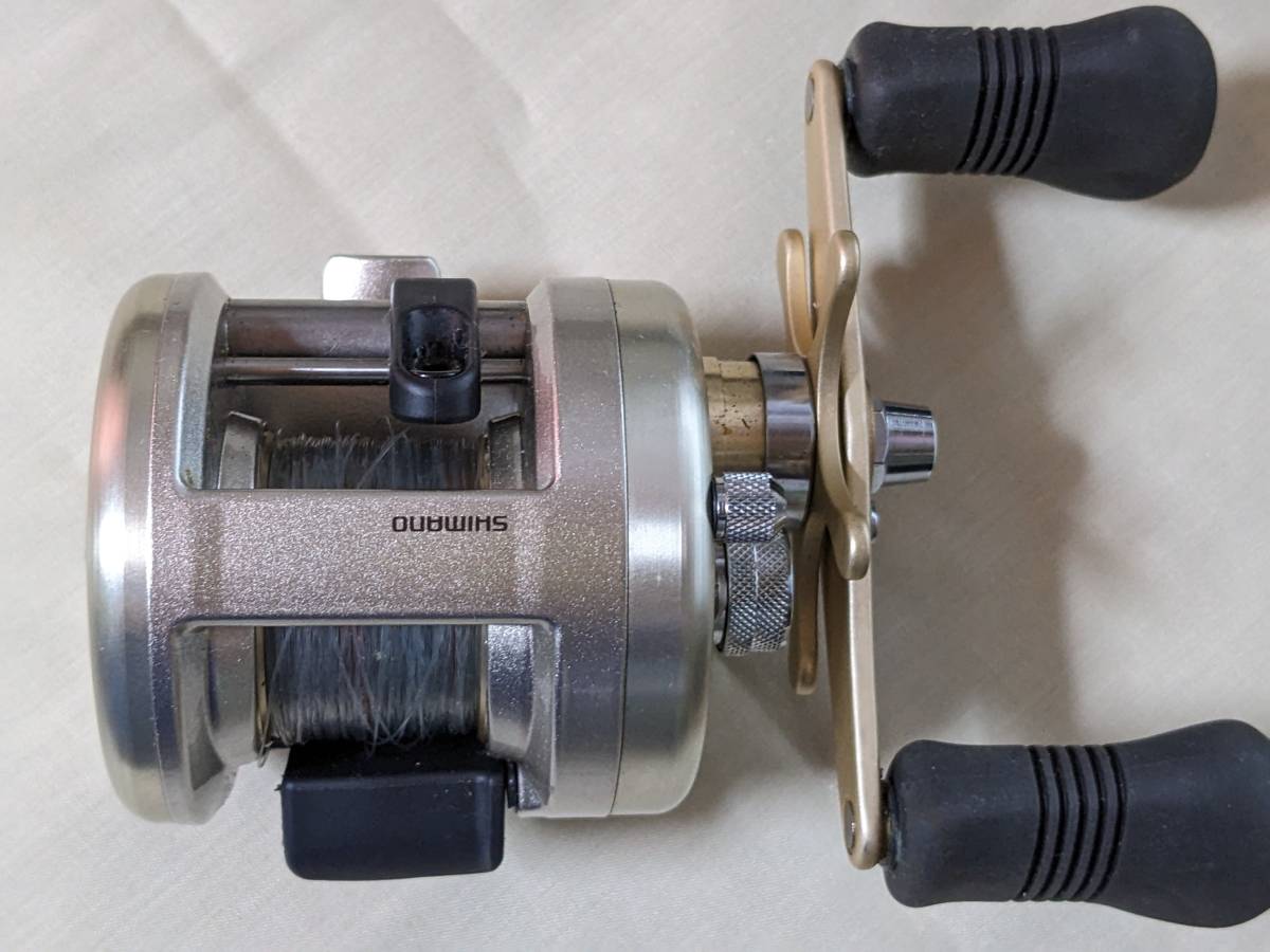 SHIMANO シマノ AXIS100 ベイトリール MADE IN JAPAN 現状品 の入札