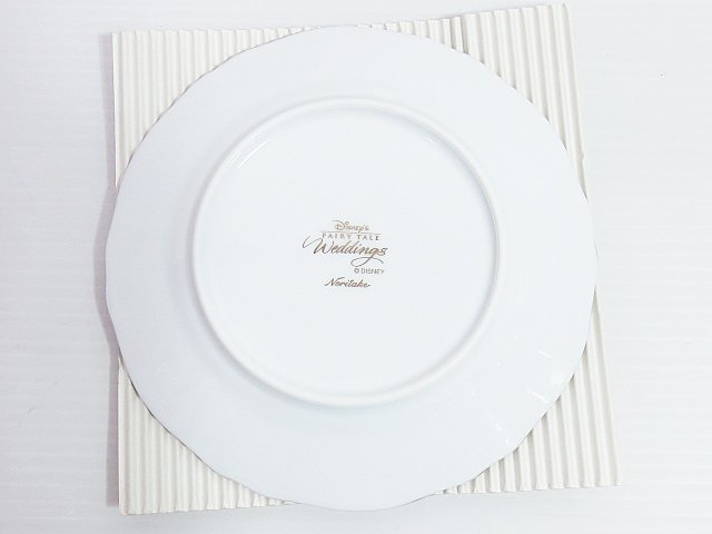 ∞【未使用保管品】Noritake ノリタケ ケーキ皿 ディズニー フェアリーテイル ウェディング プレート 5枚セット アンバサダーホテル □H8_画像6