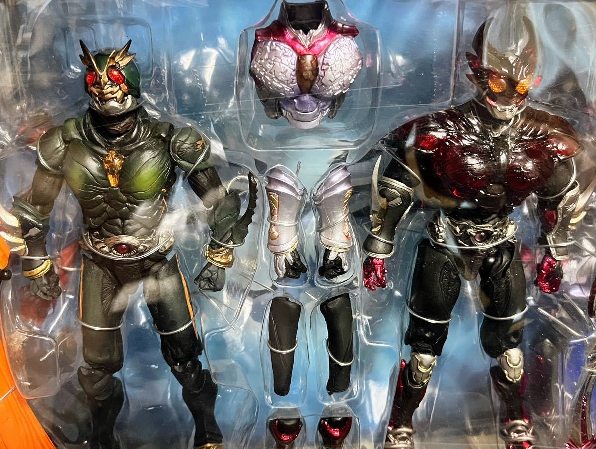 即★バンダイ S.I.C Vol.20 アナザーアギト&バーニングフォーム・シャイニングフォーム/未開封品 仮面ライダーアギト 石ノ森章太郎 SHF_画像1