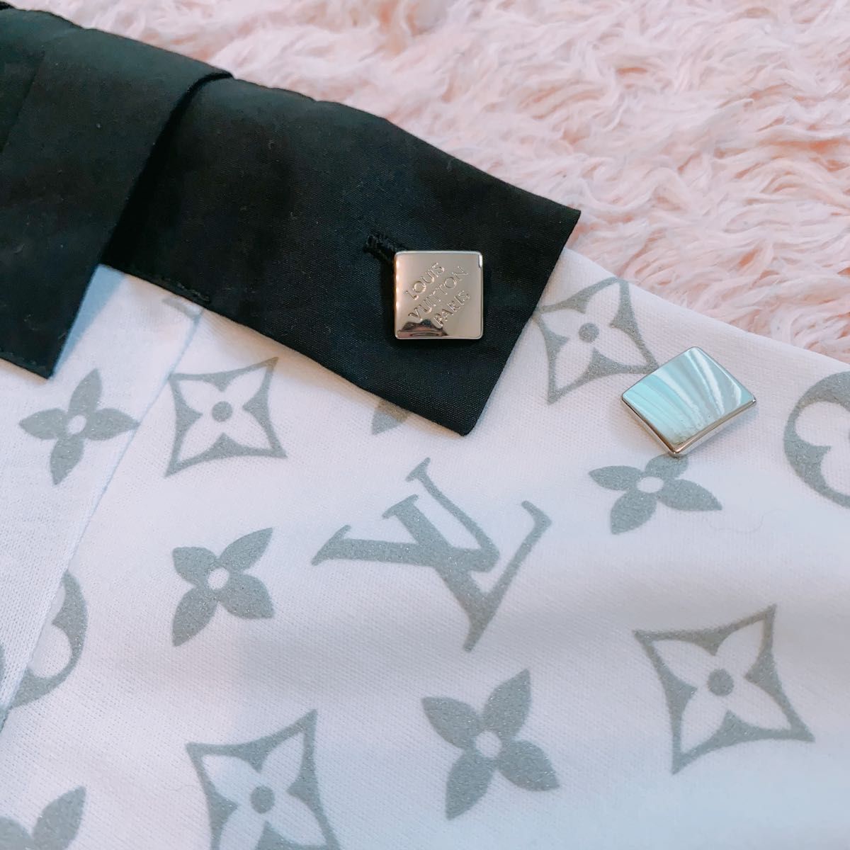 ルイ・ヴィトン(LOUIS VUITTON) モノグラム Tシャツ Sサイズ ルイ・ヴィトン(LOUIS VUITTON) モノグラム Tシャツ Sサイズ