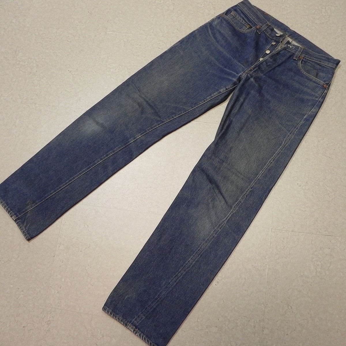 海外 正規品】 W31 501 Levis USA製 ヴィンテージ 80s ☆ j398☆赤耳