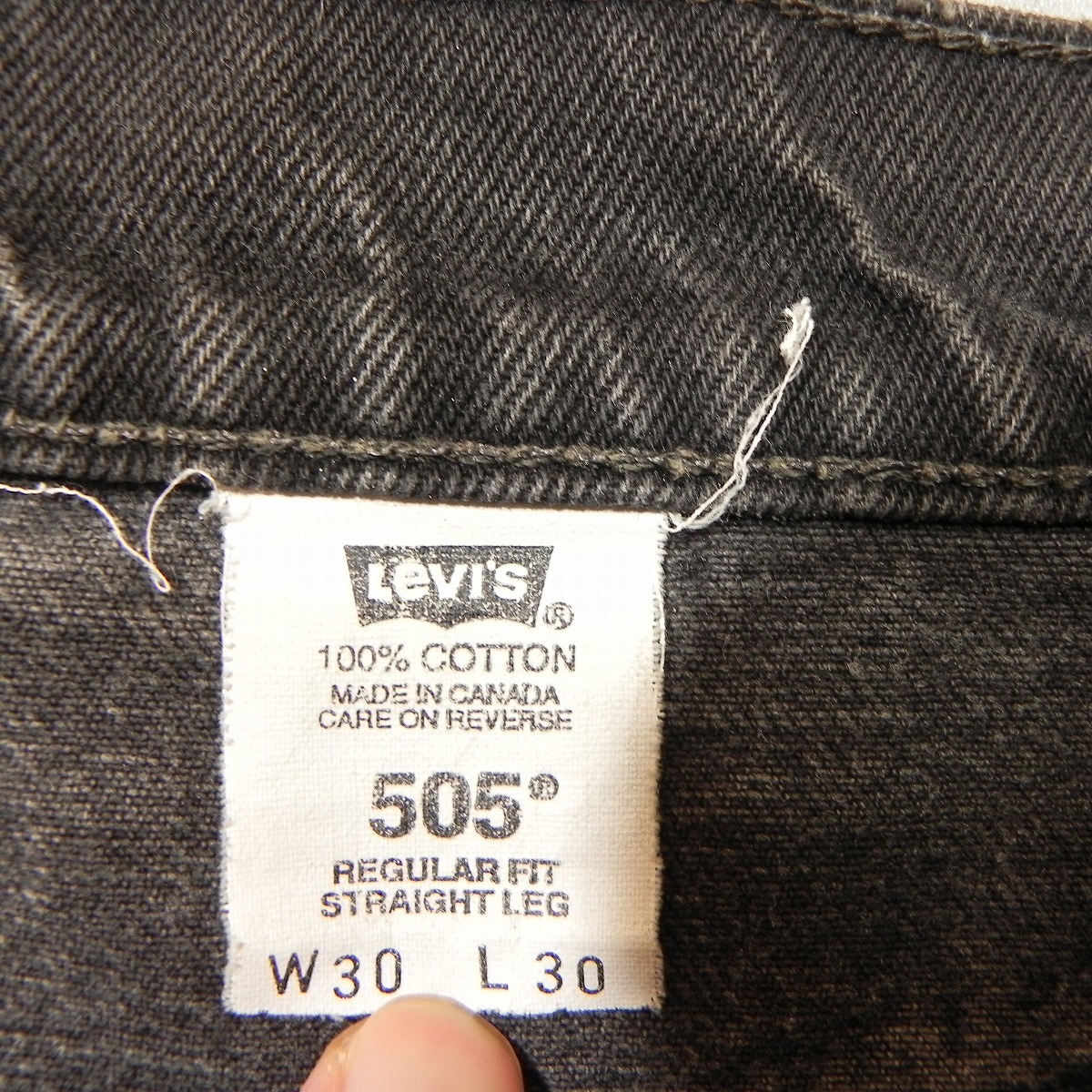 j497○ 希少 90s～ カナダ製 Levis リーバイス 505 ブラックデニム ブラックジーンズ 30 古着◆ダメージデニム★_画像5