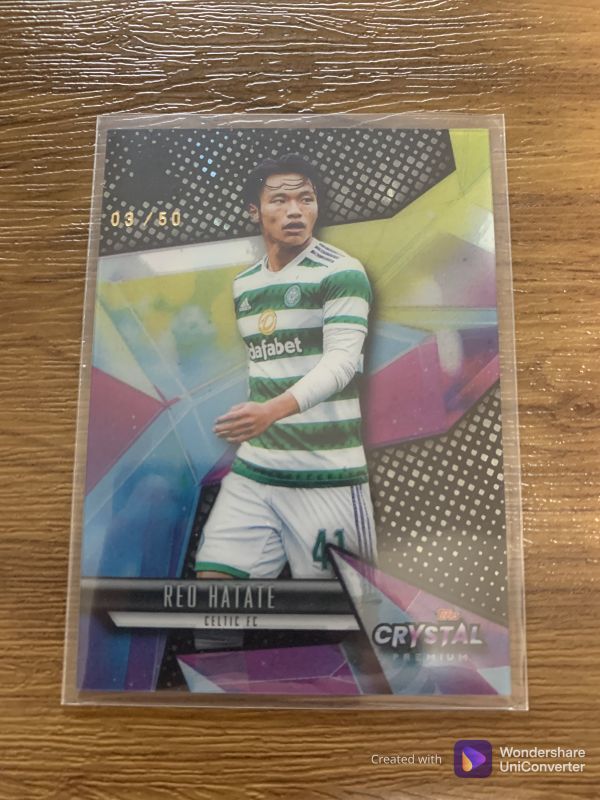 国内発送】2022-23/Topps Crystal/パラレルカード/旗手怜央