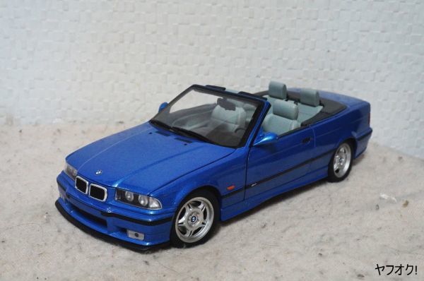 満点の UT BMW E36 青 ミニカー 1/18 カブリオレ 3シリーズ 乗用車