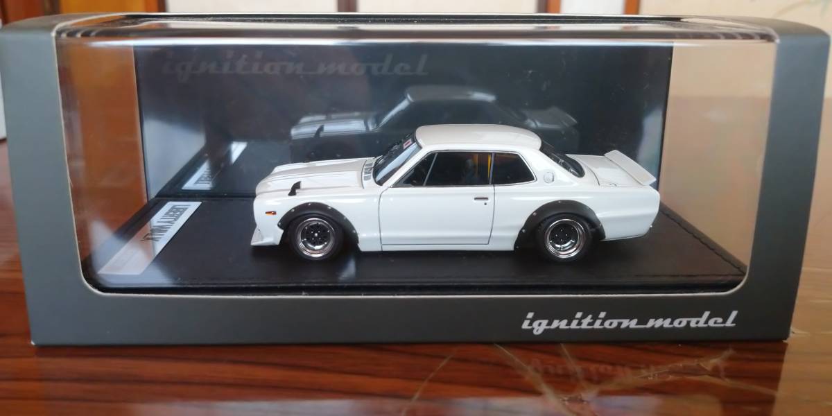 ☆1/43 日産スカイライン 2000 GT-R(KPGC10) 2ドアHT ホワイト(通称