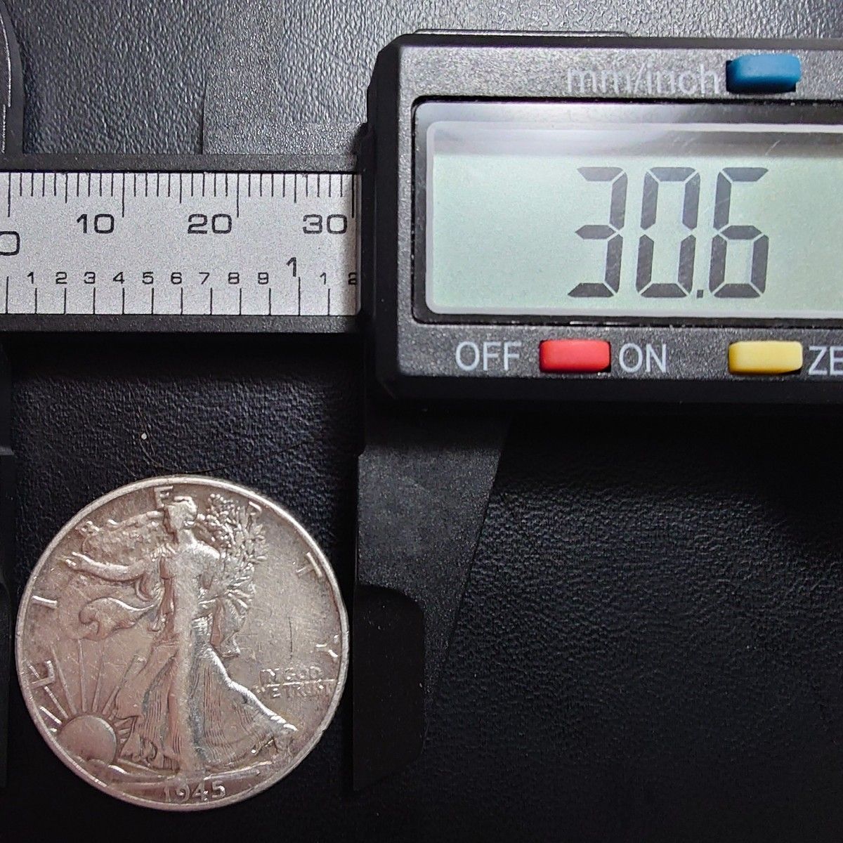 1945年アメリカ銀貨 ウォーキングリバティ ハーフダラー 1945年アメリカ銀貨 ウォーキングリバティ ハーフダラー