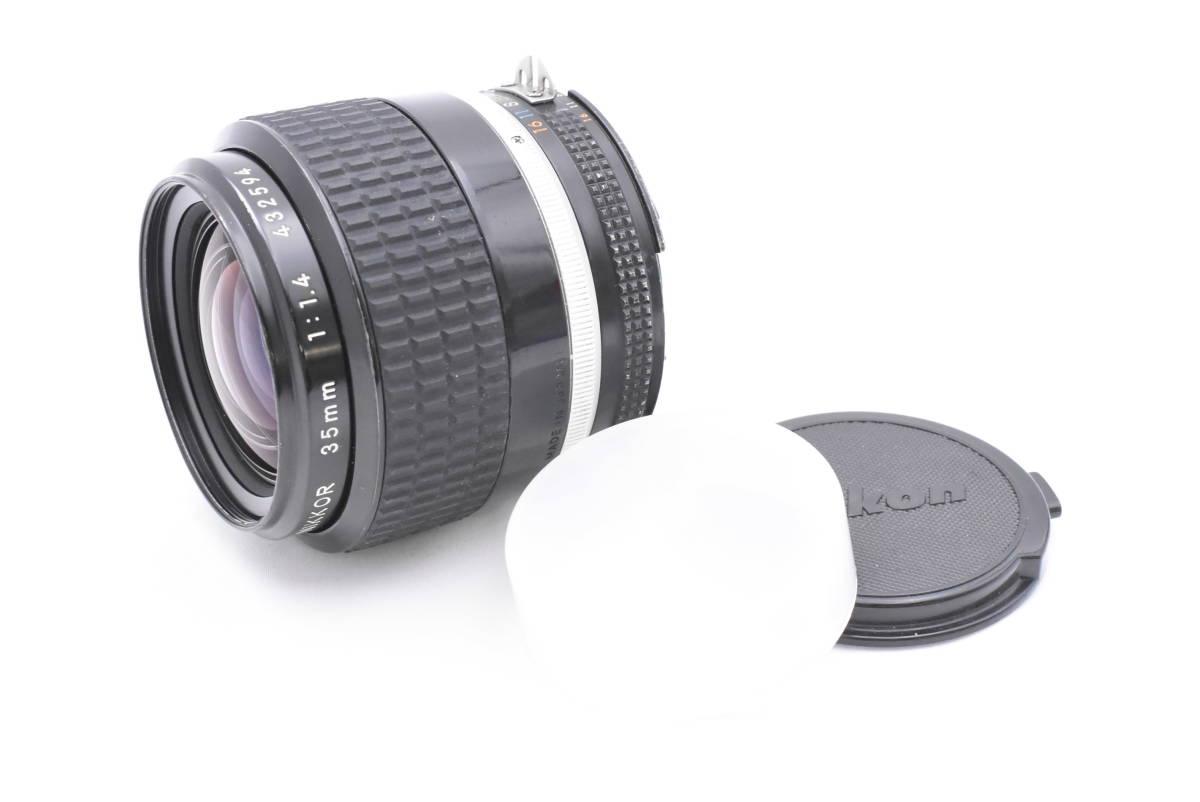 Nikon ニコン NIKKOR Ai-S 35mm F/1.4 マニュアルフォーカス レンズ (t1637)