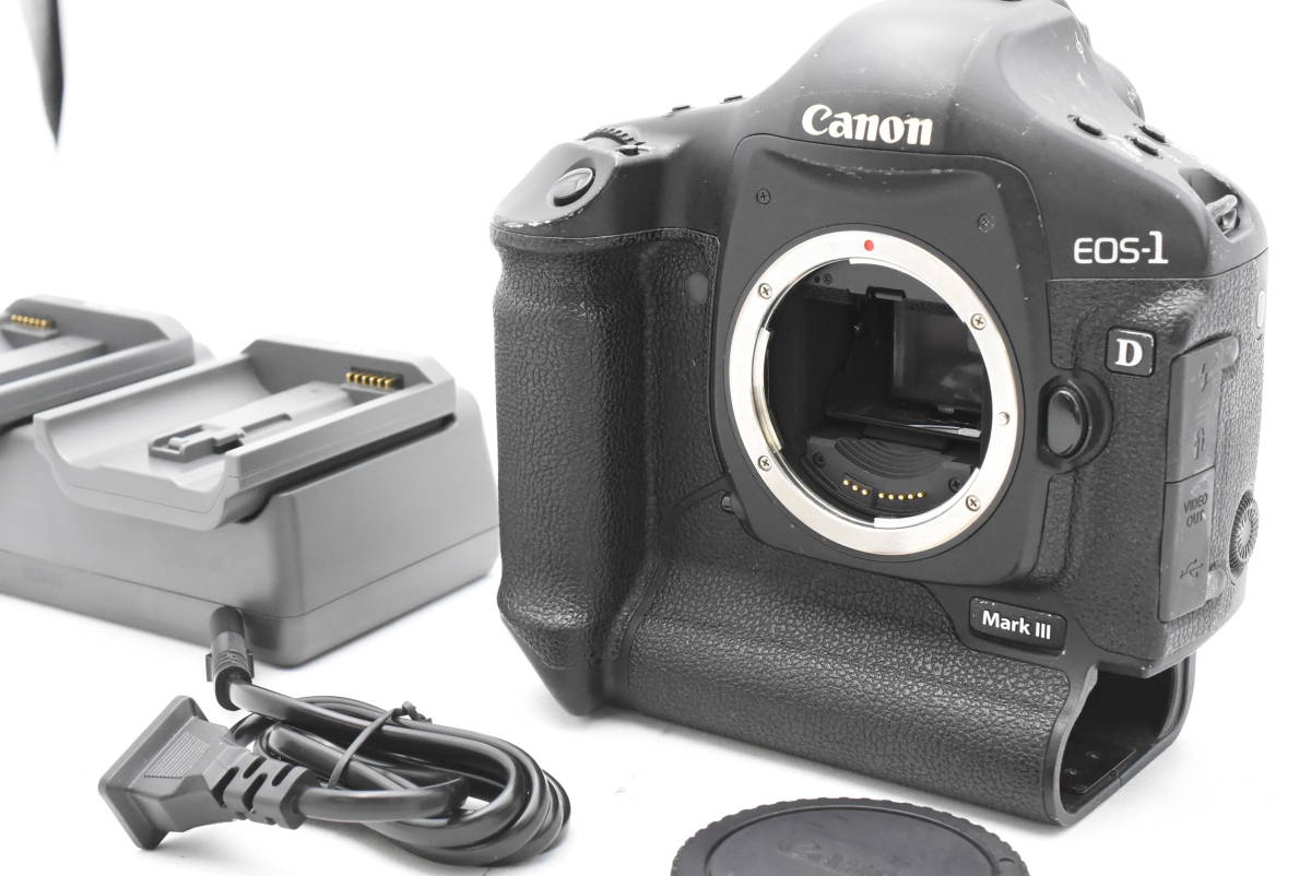 数々のアワードを受賞】 【ショット数 6,742回】Canon キヤノン EOS-1D