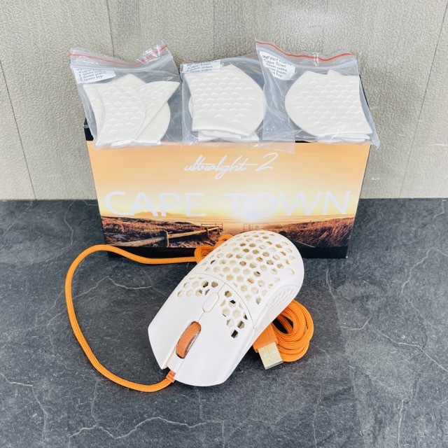 ゲーミングマウス 【中古】 動作保証 FinalMouse Ultralight 2 CAPE TOWN USB 光学式 マウス PC周辺機器 入力装置 ファイナルマウス/7507_画像1