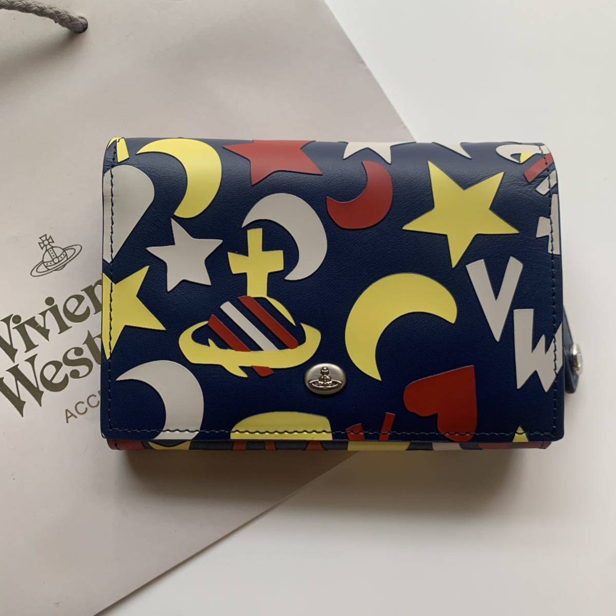 2022年最新海外 vivienne 未使用 新品 westwood ヴィヴィアンウエスト