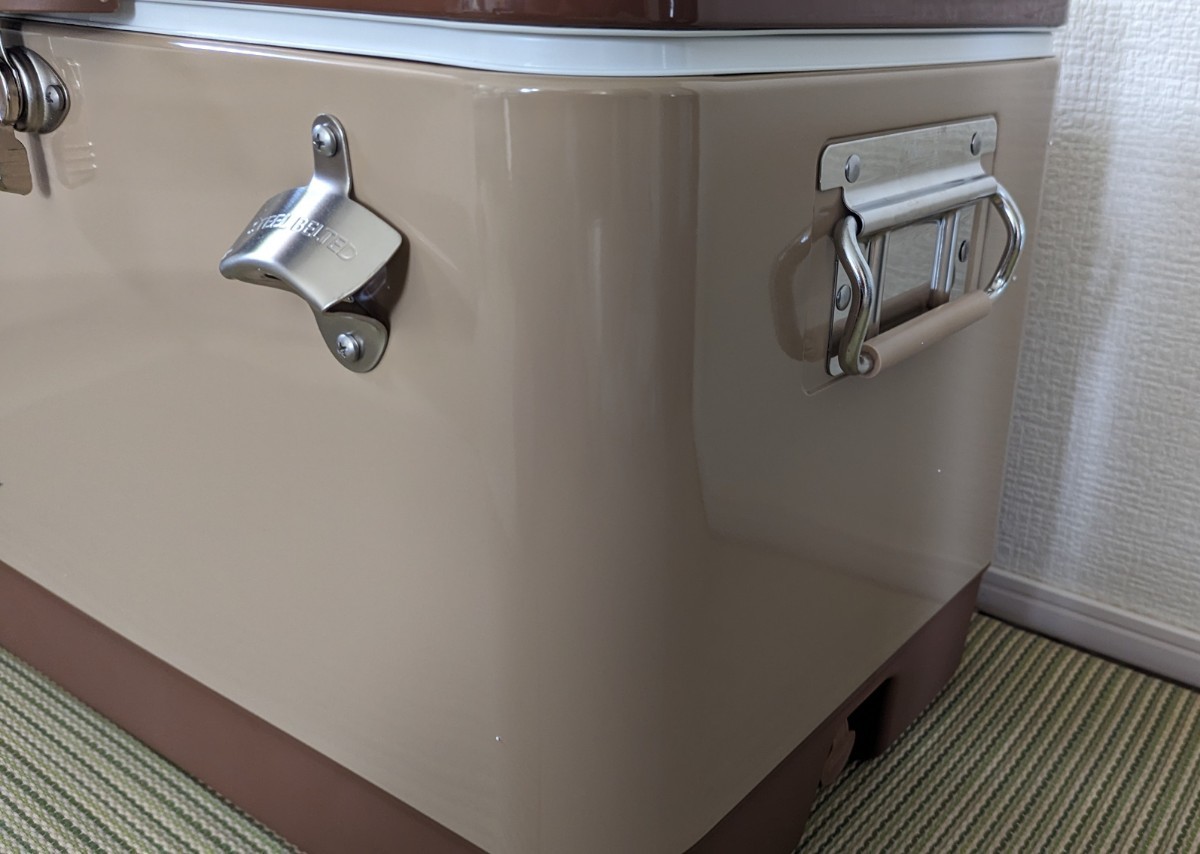21年 コールマン 54QT スチールベルトクーラー バターナッツ|Yahoo