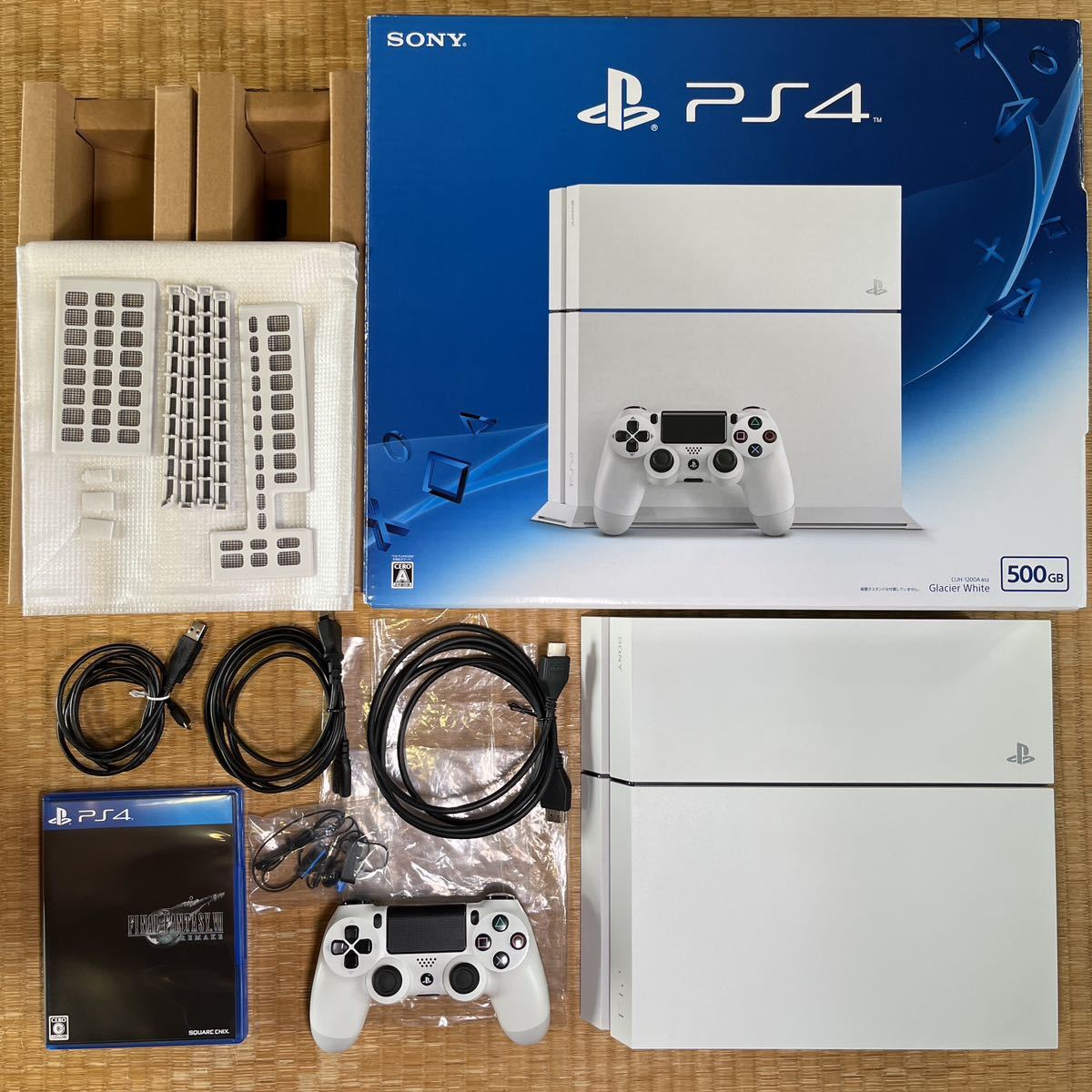 FF7セット】PS4 本体 500GB 白 CUH-1200A ホワイト 状態良好 プレステ4