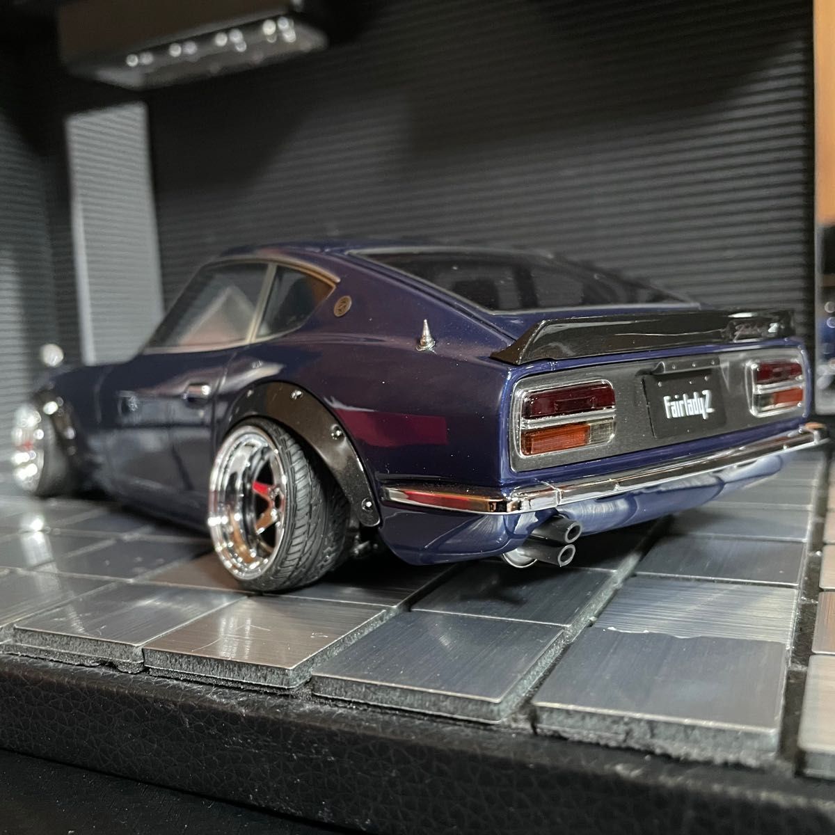 イグニッションモデル 1/18 日産 フェアレディーZ(S30)カスタム イグニッションモデル 1/18 日産 フェアレディーZ(S30)カスタム