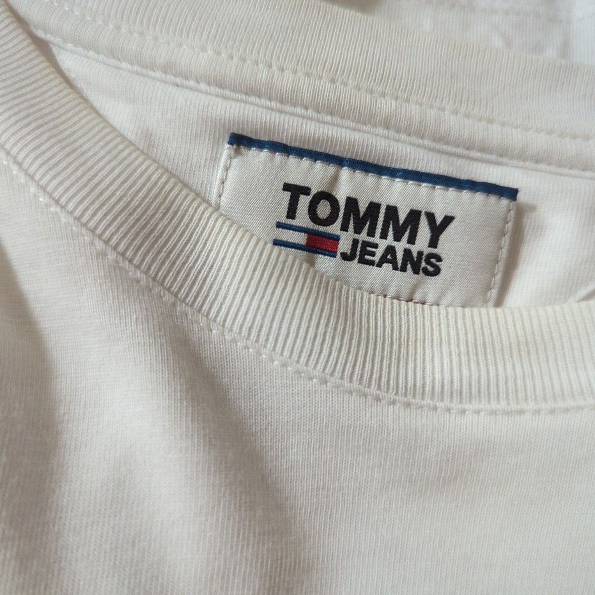 Tommy Jeans ロンT