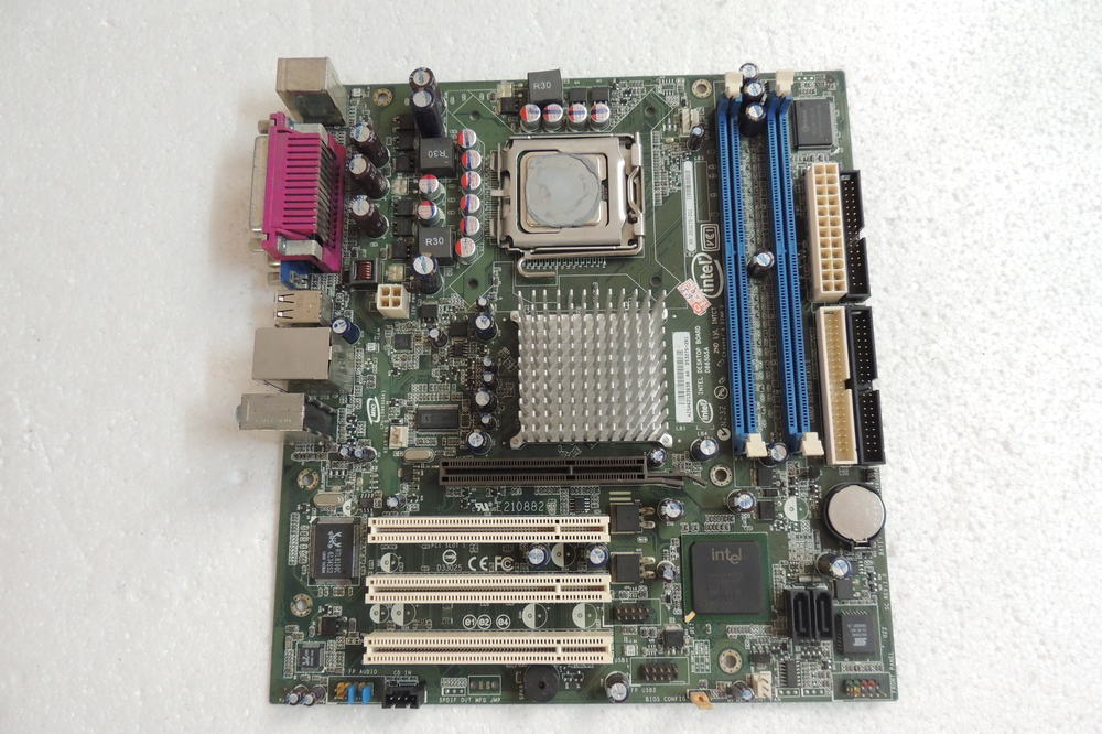 美品 Intel D865GSA マザーボード Intel 865G LGA 775 Pentium 4/Saiyang D/Pentium D MicroATX DDR