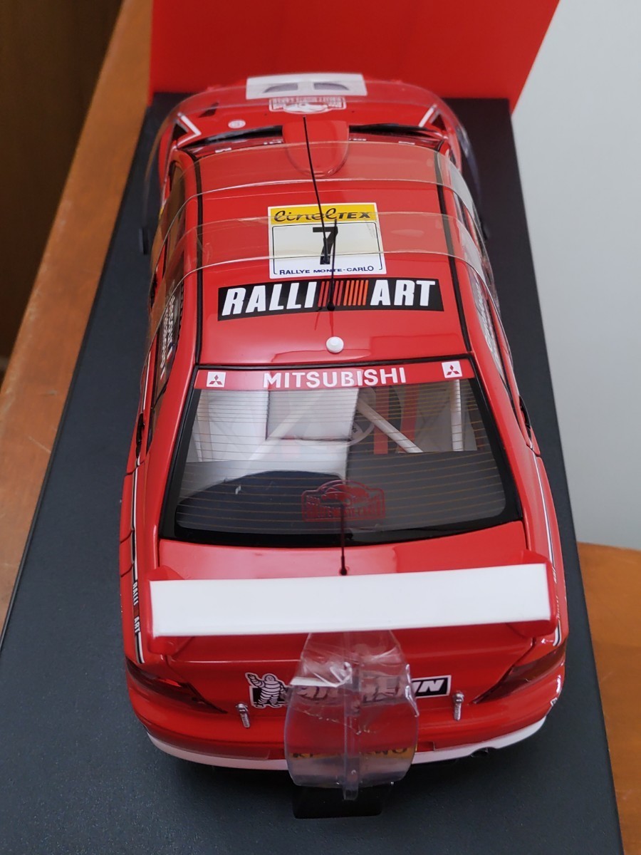 ☆ 絶版稀少品！Aa1/18 三菱 ランサーエボリューションⅦ WRC ラリー 2002 開幕戦ラリーモンテカルロ ＃7　 F.デルクール/D.グラタルー ☆_画像4