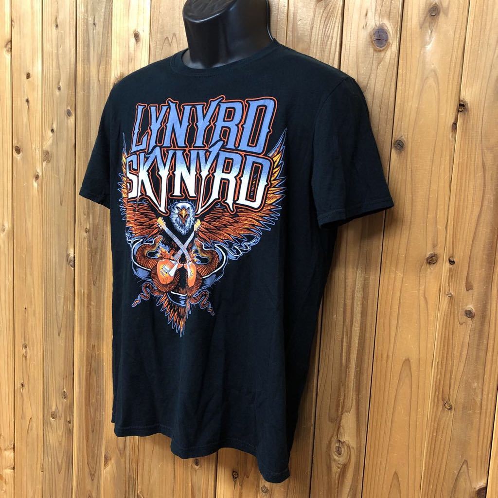 LYNYRD SKYNYRD /レーナード スキナード /メンズM 半袖Tシャツ バンドTシャツ トップス 黒 プリント ロゴT イーグル 蛇 アメカジ USA古着_画像2