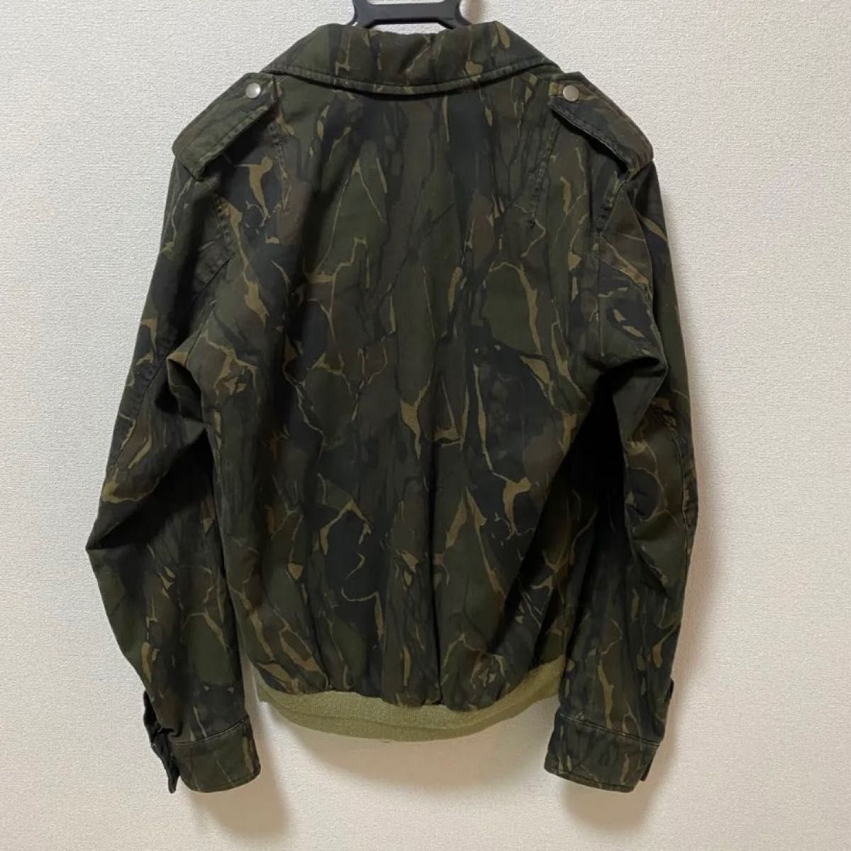 【定価約 18万】 Saint Laurent ブルゾン 迷彩 18年