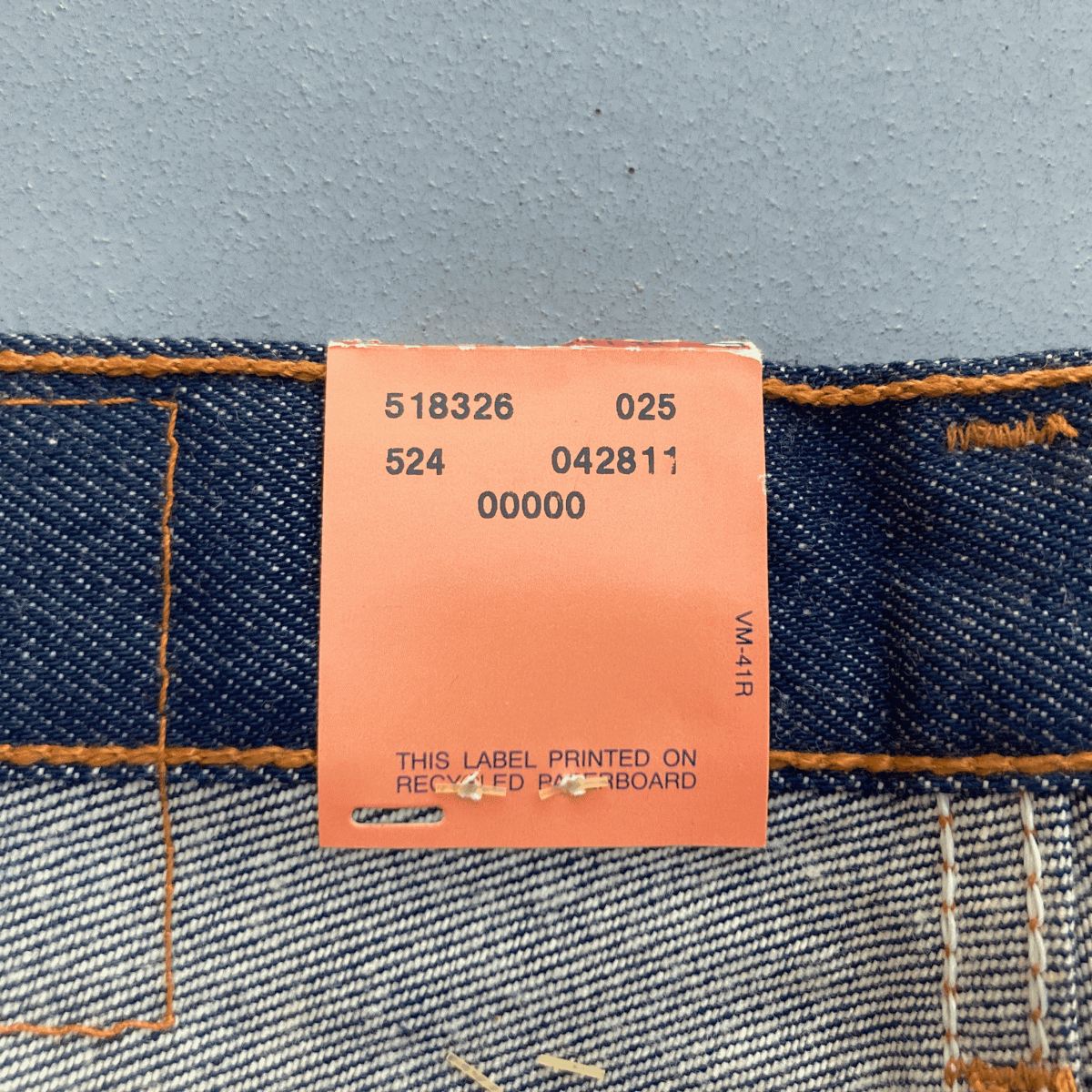 90s американский производства неиспользуемый товар LEVI*S 501XX 00501-0000 постоянный W29 L36 rigid не использовался Vintage America USA производства джинсы 005010000