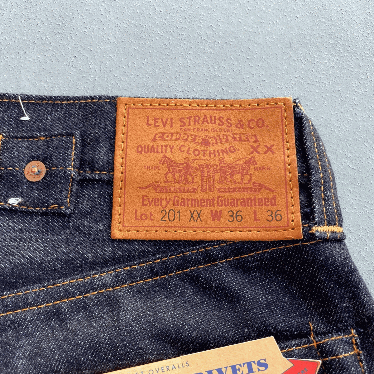 バレンシア工場製 1937年モデル LEVI’S 201XX 201-0003 W36 L36 未使用 デッドストック リジッド 米国製 30s 37s 復刻 アメリカUSA製 555_画像3