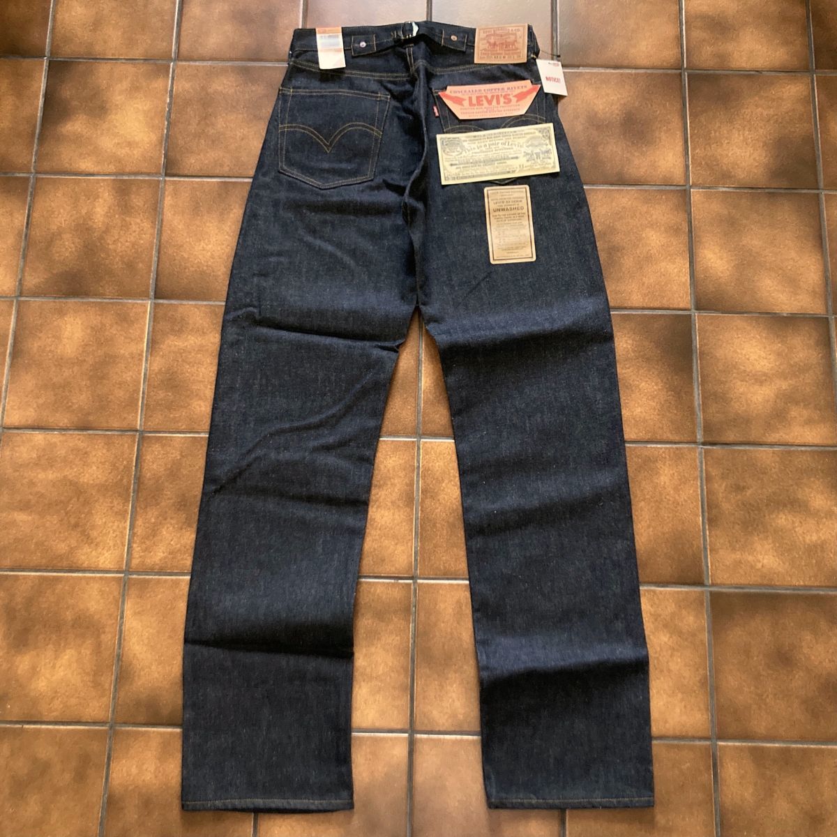 バレンシア工場製 1937年モデル LEVI’S 501XXc 37201-0003 W32 L36 リジッド 米国製 デッドストック 201-0003 501XX c アメリカUSA製 555_画像1