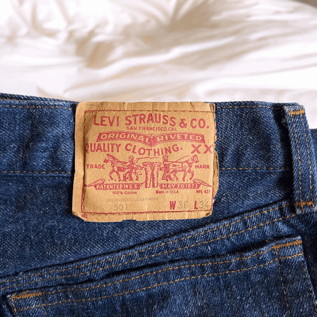 正規品販売！ オリジナル 80s ハチマル 米国製 Levi's デニムパンツ