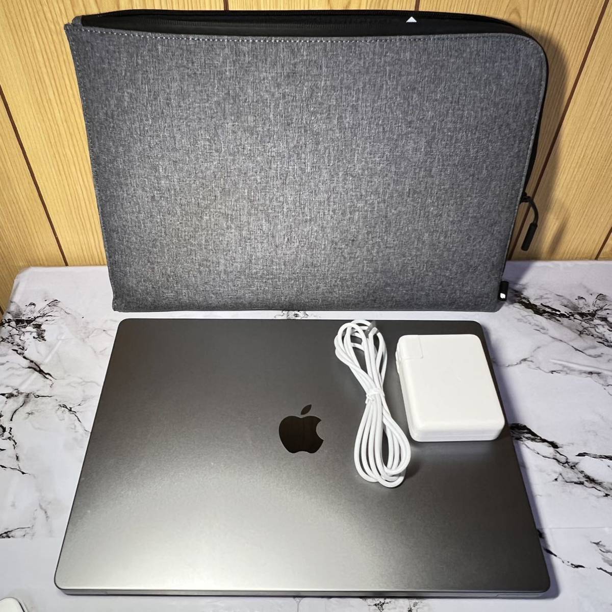 保証期間内】M1 Macbook Air-