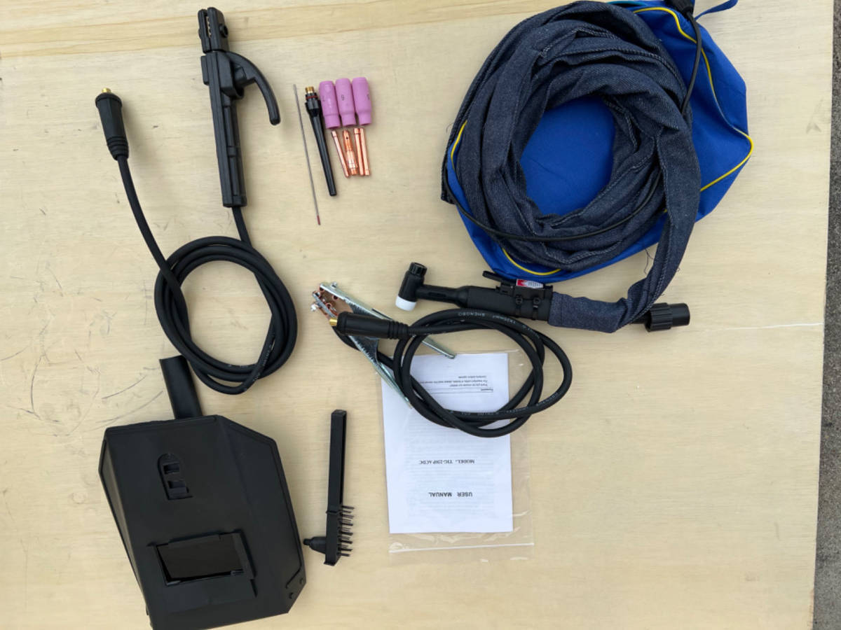 交流/直流 インバーター TIG溶接機 TIG220P AC/DC パルス溶接 単 交流/直流 インバーター TIG溶接機 TIG220P AC/DC パルス溶接 単