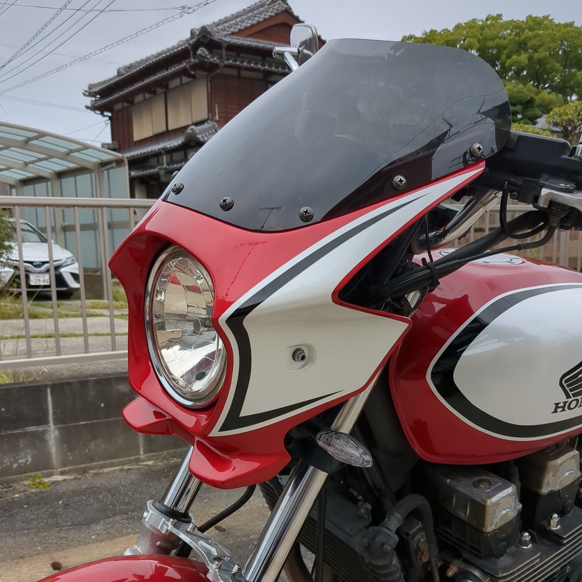ビキニカウル ホンダ CB750 RC42 教習車にピッタリフィット