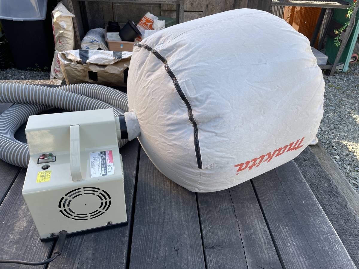 中古品 makita マキタ 粉じん用 集じん機 411 集塵機 粉塵(集塵